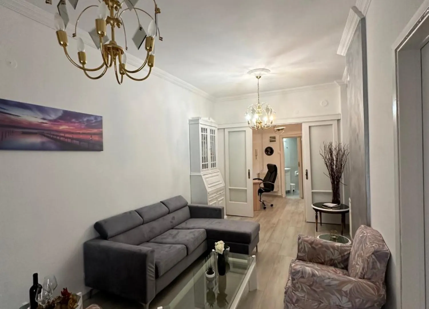 Vera House Thessaloniki 0*,  Greece